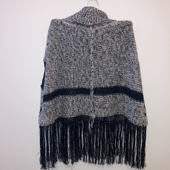 NWT Free People Shrug Cowl Neck Size XS/S Mesh Lace Fringe Wool Gray Black - Picture 2 of 11